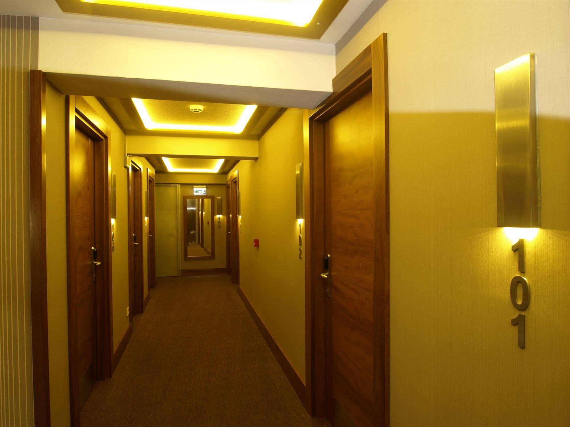 Bella Hotel Стамбул Интерьер фото